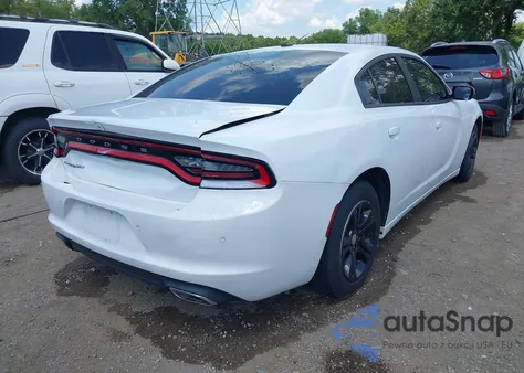 2019 Dodge Charger Sxt z USA, uszkodzony, nr VIN 2C3CDXBG4KH623726